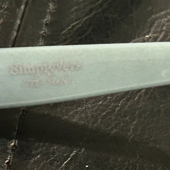 Simply Vera Vera Wang Black Oversized Women's Sunglasses - Picture 8 of 10